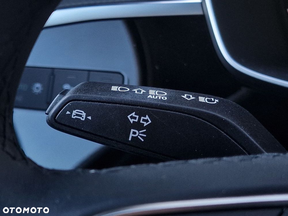 Audi Q3 35 TFSI Advanced S tronic - 28