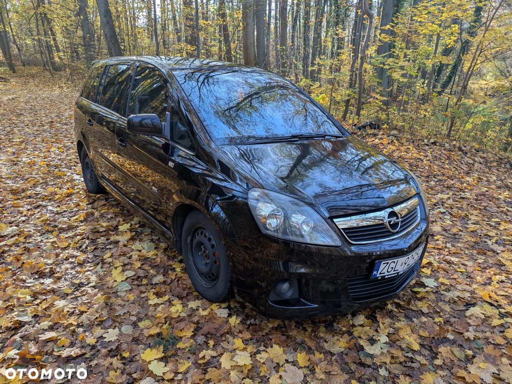 Opel Zafira - 8