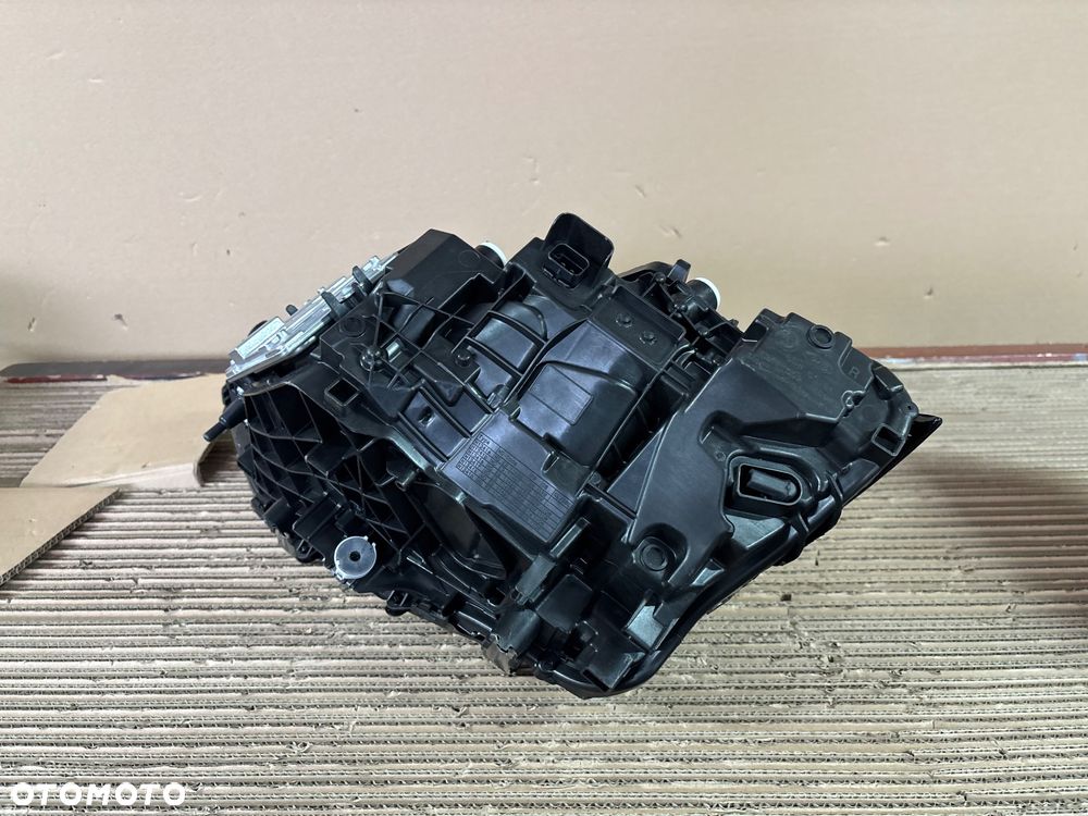 NMW  4 G22 G23 G26 Lift LCI LED 5A3B2F8-06 lampa prawa - 7