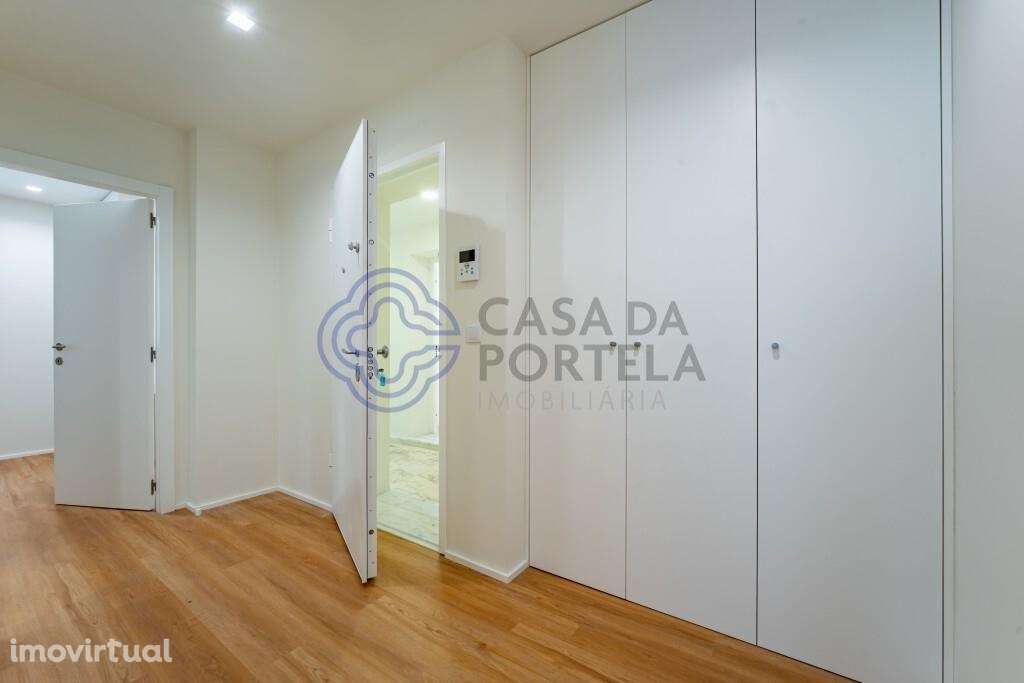 Ótimo T1 próximo às praias de Matosinhos - Grande imagem: 4/25