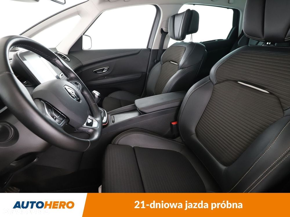 Renault Scenic - 11