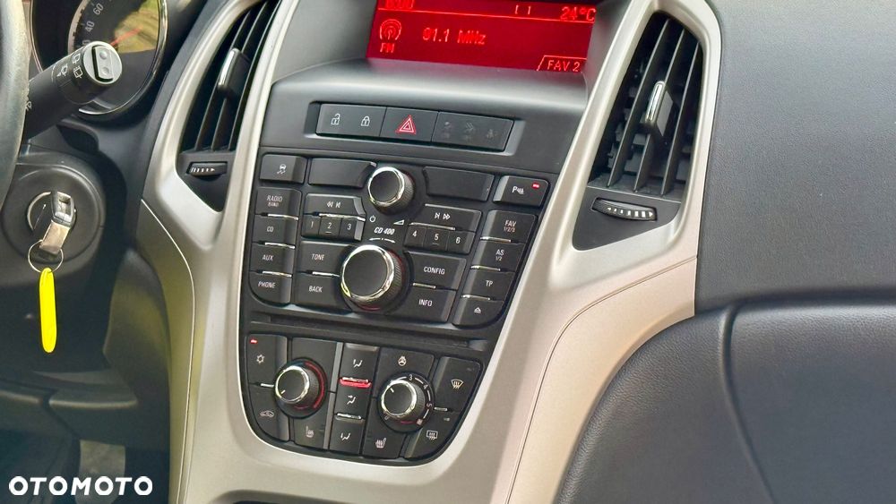 Opel Astra 1.4 Turbo Edition - 32