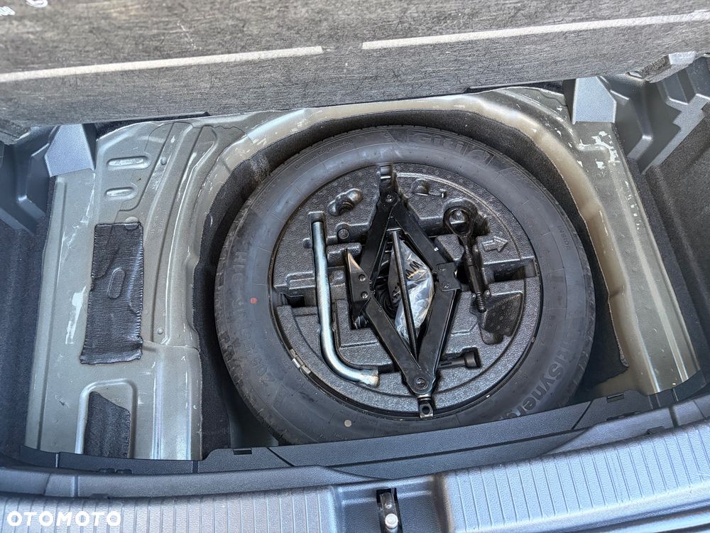 Volkswagen T-Cross - 17