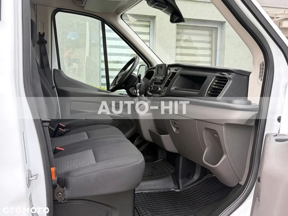 Ford Transit - 18