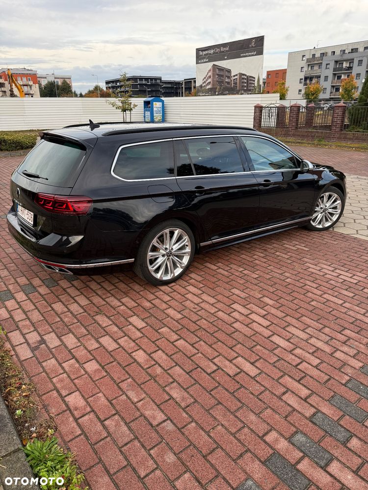 Volkswagen Passat 1.5 TSI OPF DSG Highline - 3