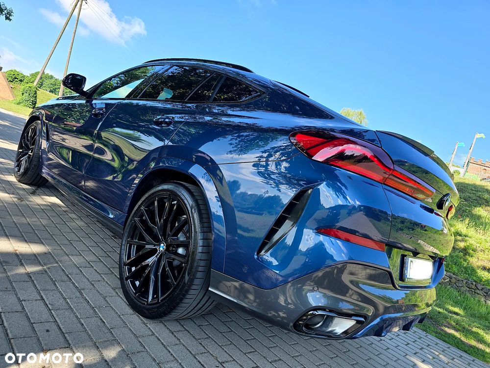 BMW X6 xDrive40d mHEV - 9