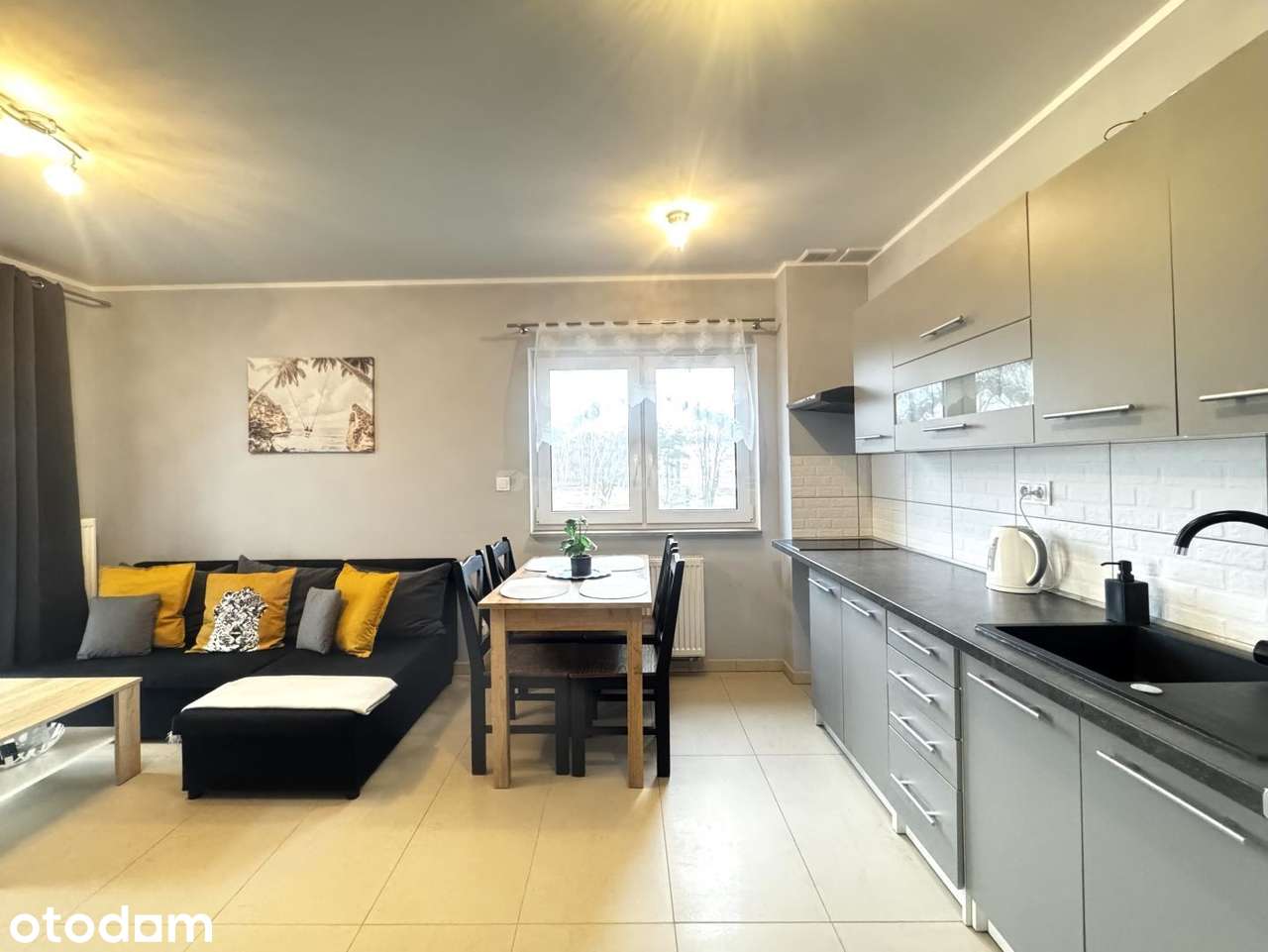 Oferuje na sprzedaż 2- pokojowy apartament !!!
