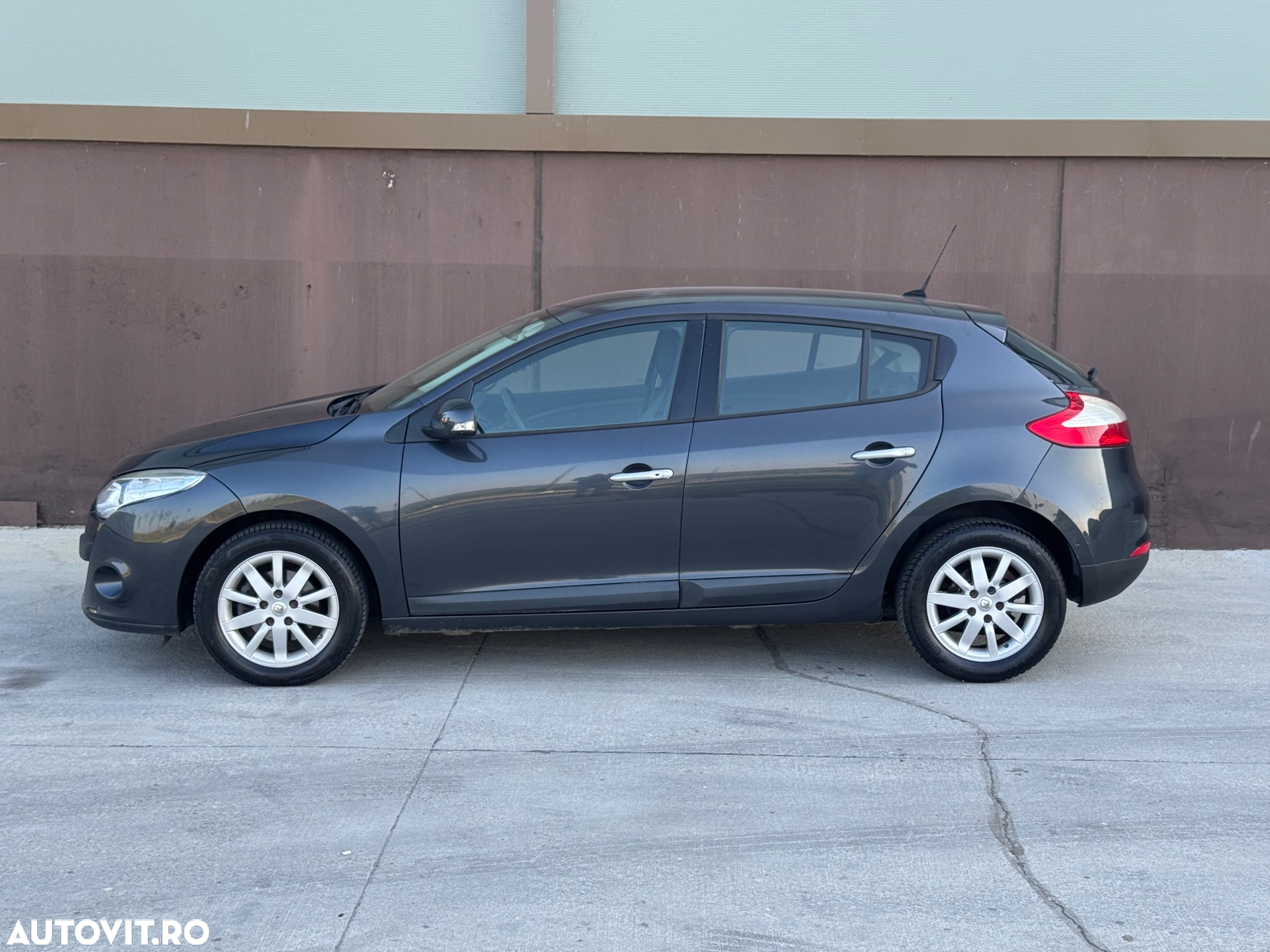 Renault Megane - 24