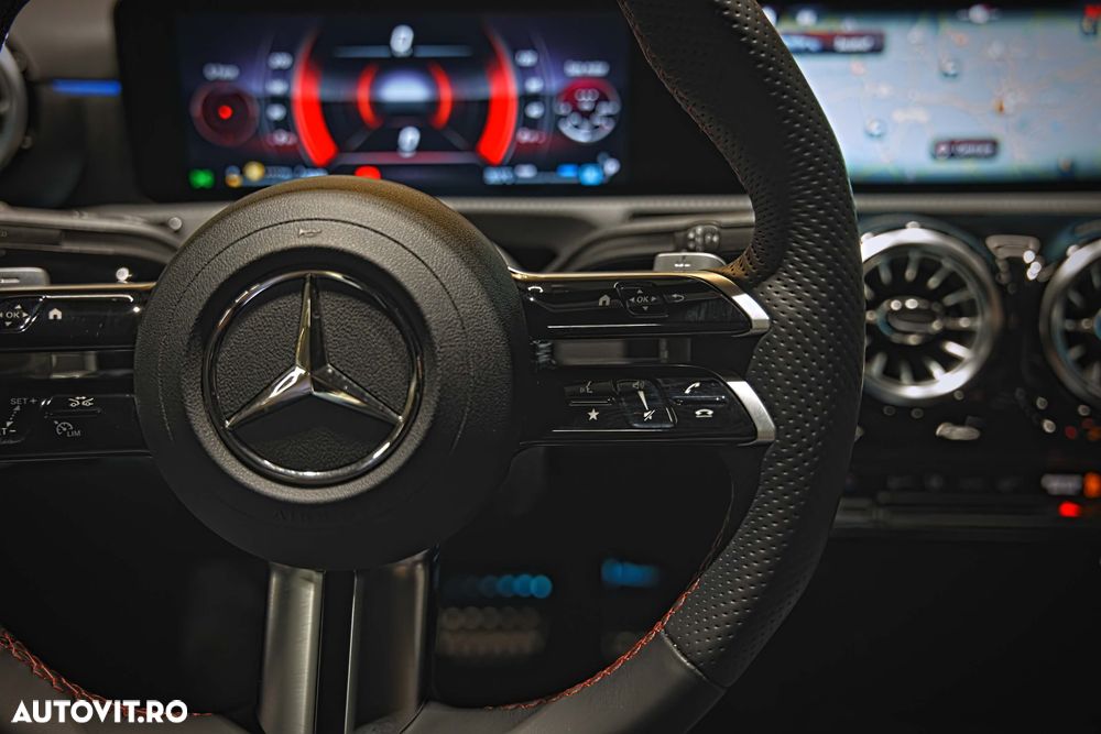 Mercedes-Benz A 180 Sedan 7G-DCT AMG Line - 19