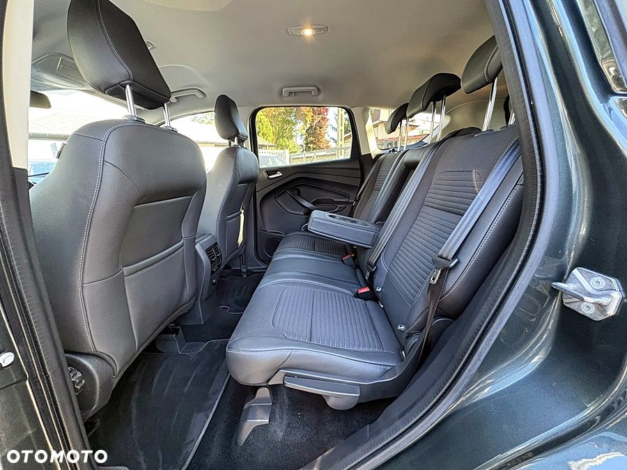 Ford Kuga 1.5 EcoBoost 2x4 Titanium - 21