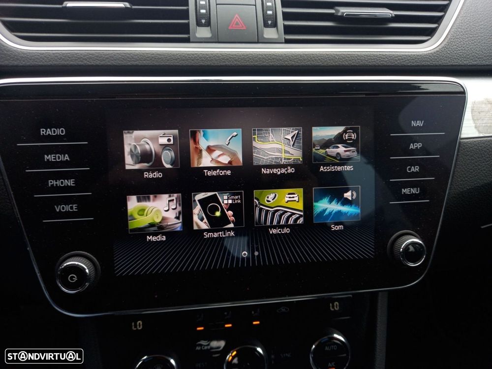 Skoda Superb Break 2.0 TDI Ambition DSG - 12