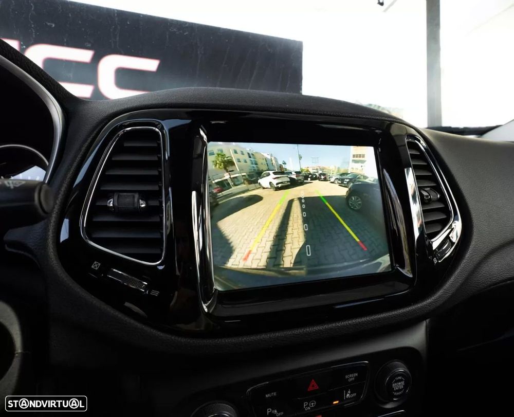 Jeep Compass 1.3 T Limited S DCT - 8