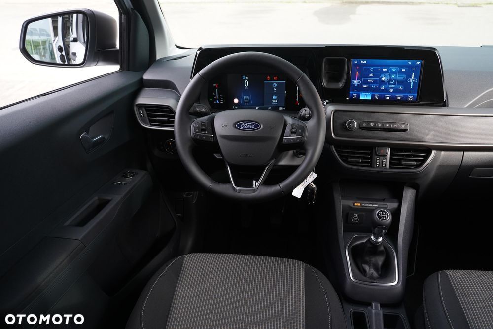 Ford Tourneo Courier 1.0 EcoBoost Trend - 27