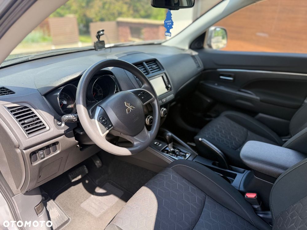 Mitsubishi ASX - 18