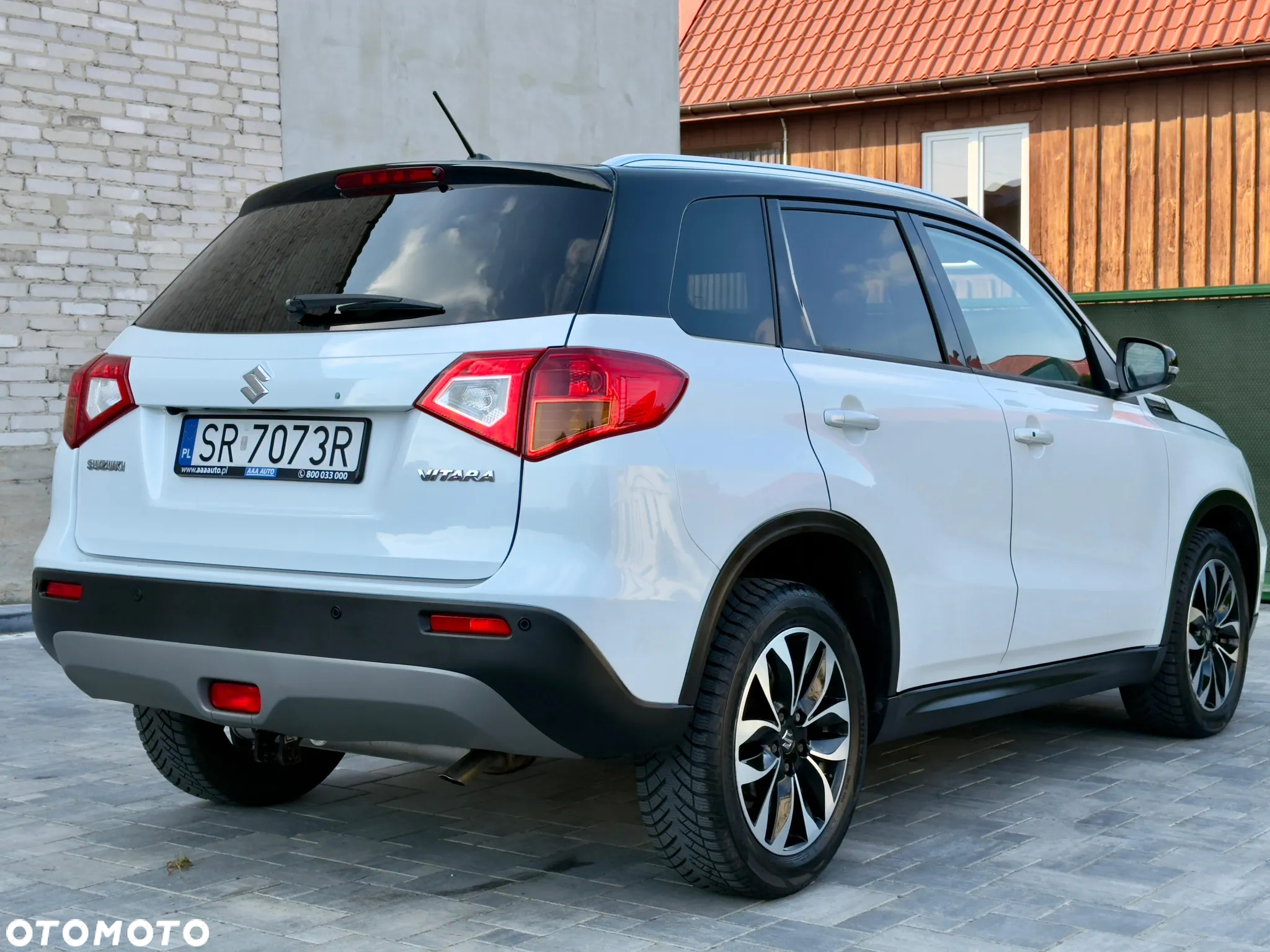 Suzuki Vitara 1.6 Premium 2WD - 8