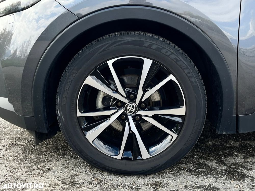 Toyota C-HR - 31