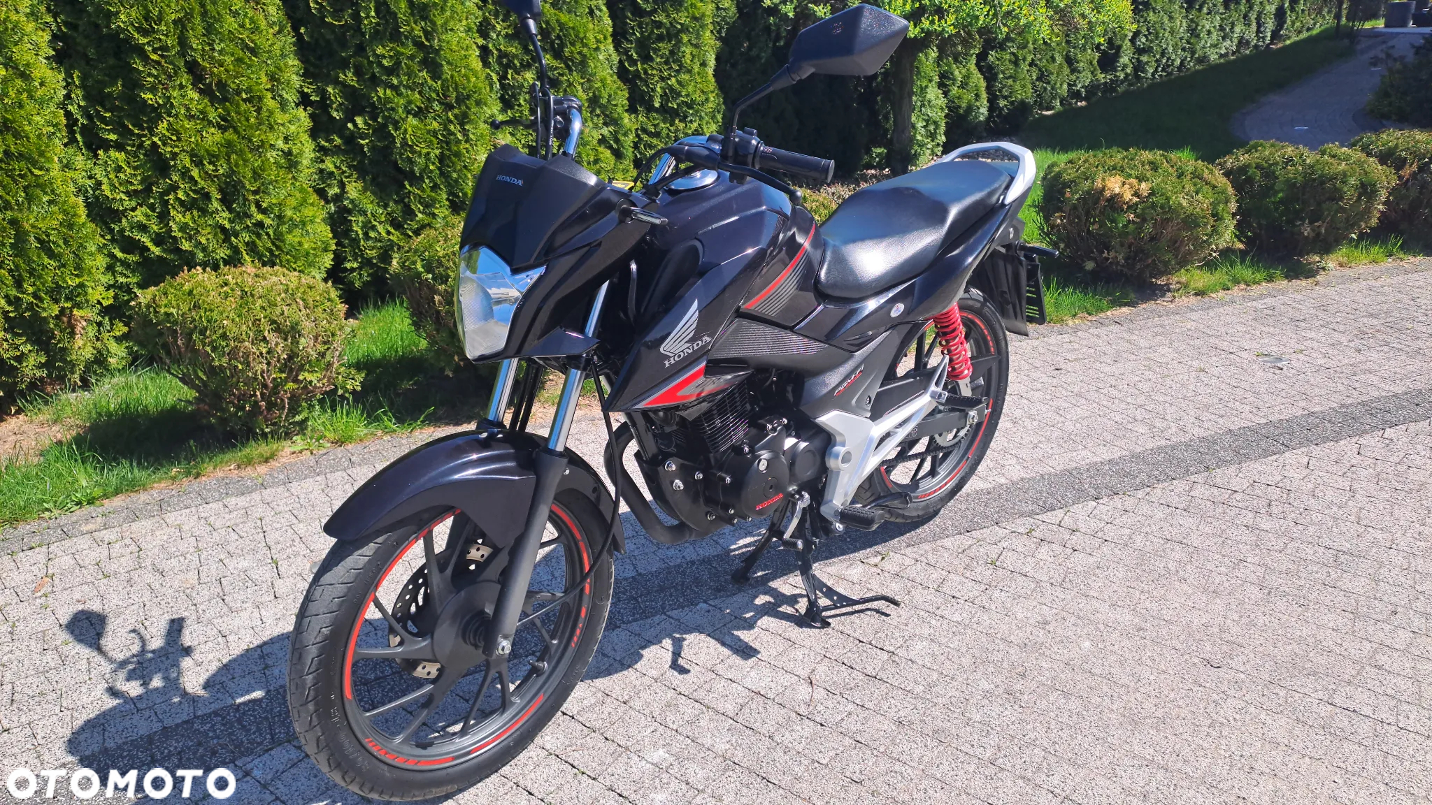 Honda CBF - 28