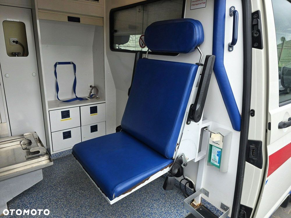 Volkswagen Transporter - 23