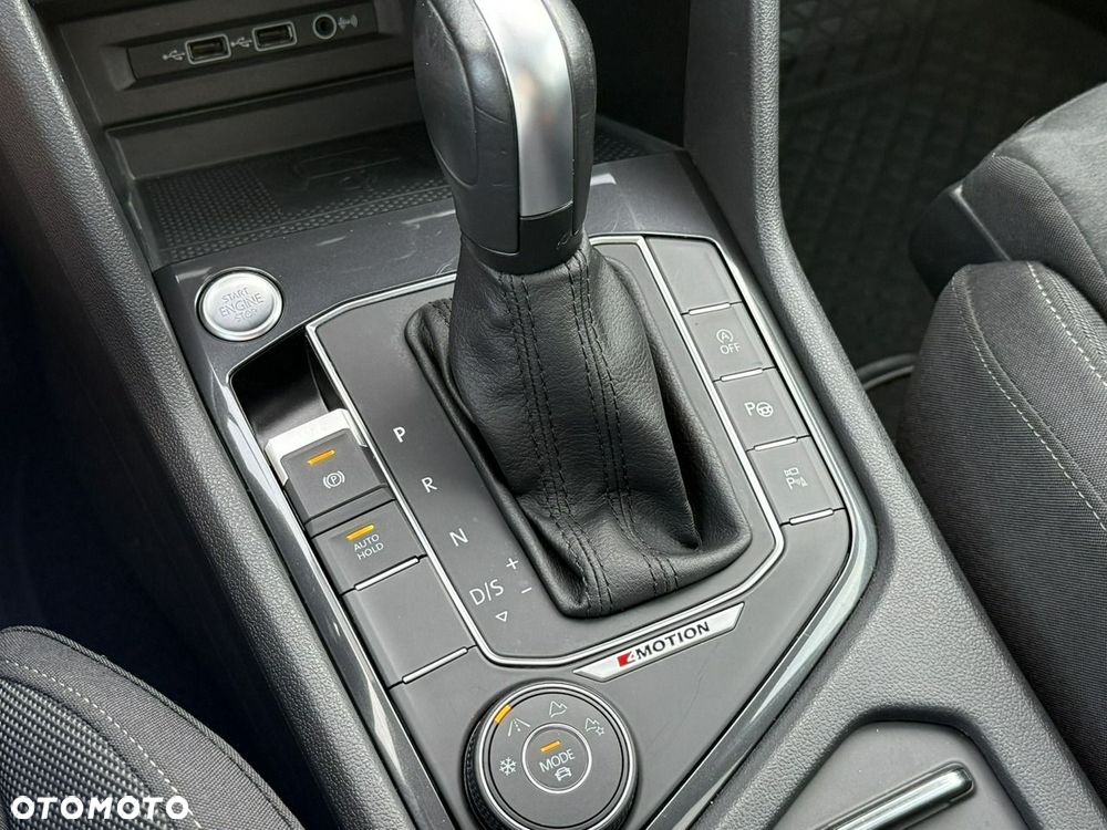 Volkswagen Tiguan Allspace - 36