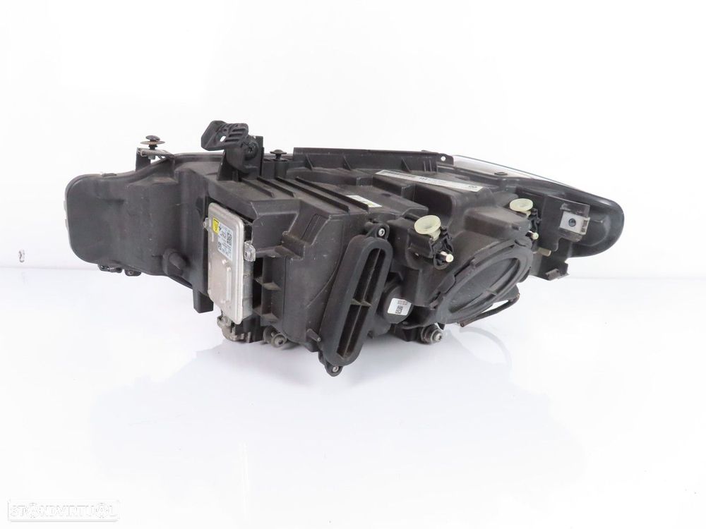 Conjunto faróis xenon Usado / Original BMW 3 (F30, F80)/BMW 3 Touring (F31) 6311... - 6