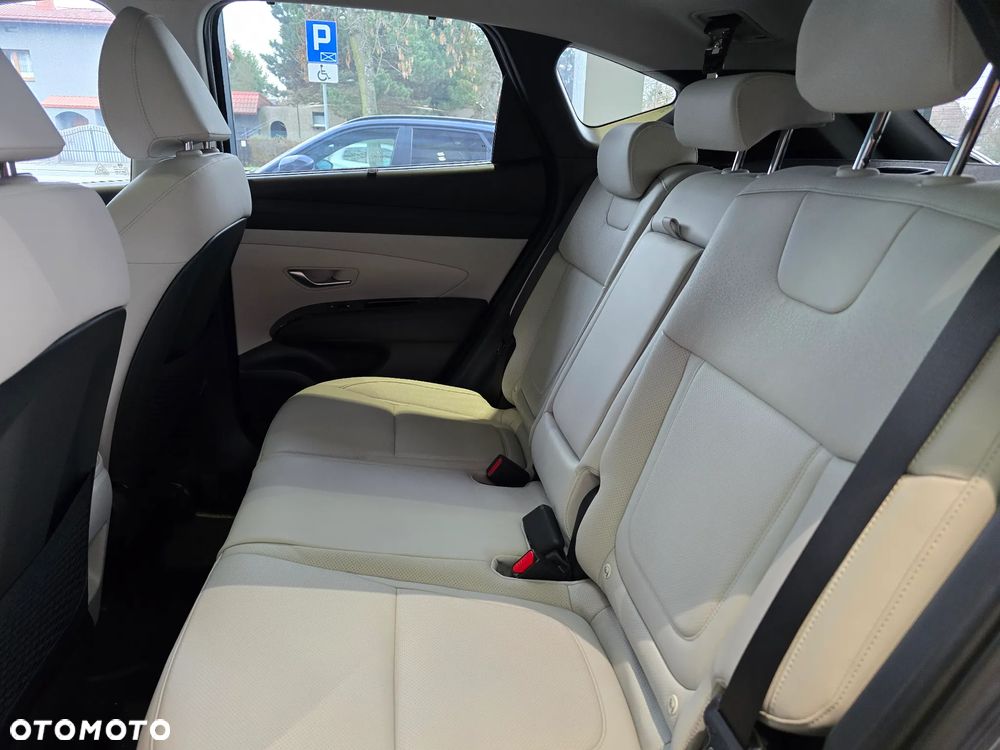 Hyundai Tucson 1.6 T-GDi HEV Platinum 2WD - 26