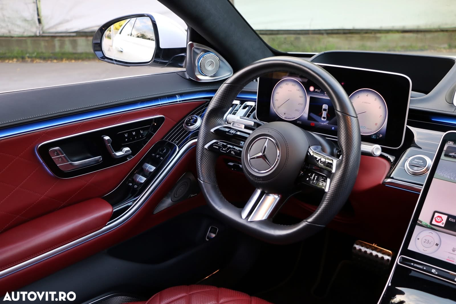Mercedes-Benz S 500 4Matic L 9G-TRONIC - 22