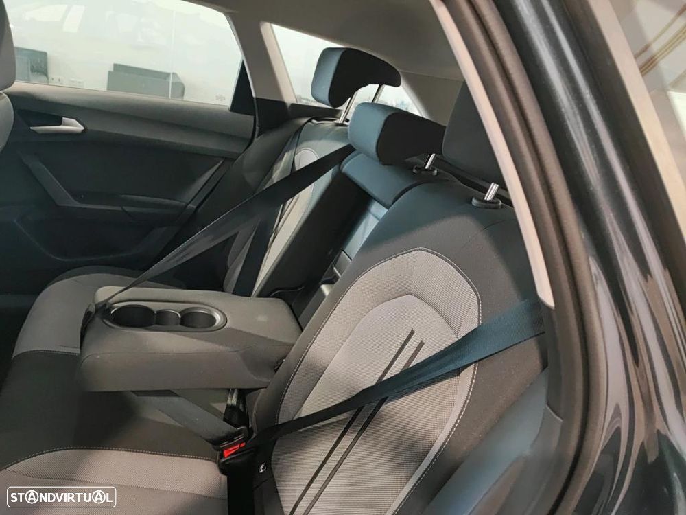 SEAT Leon ST 2.0 TDI Style DSG Edição Fiscal - 8