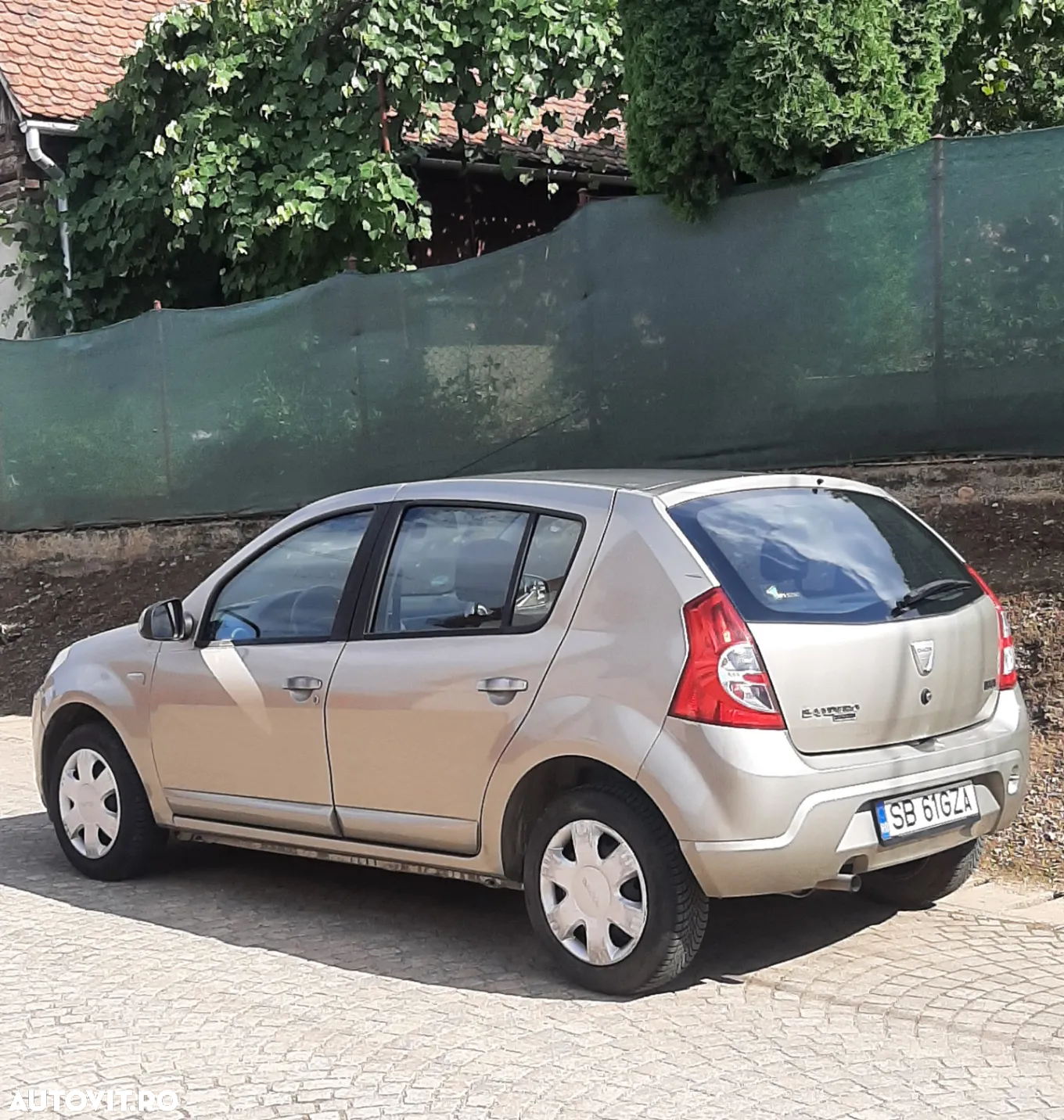 Dacia Sandero 1.4 MPI Laureate - 5