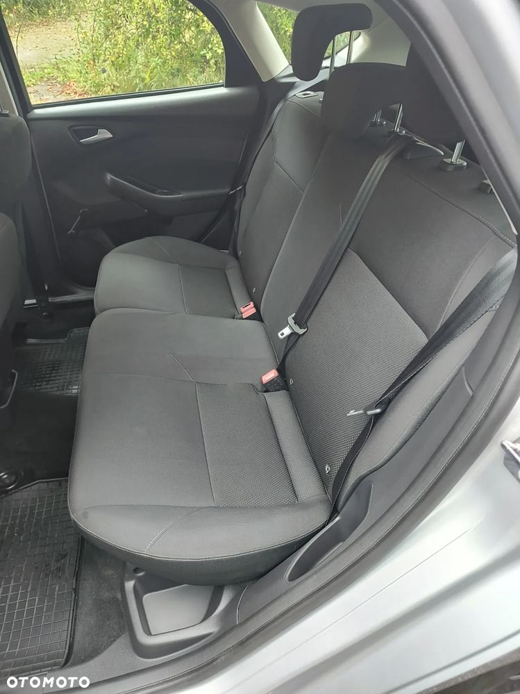 Ford Focus - 16