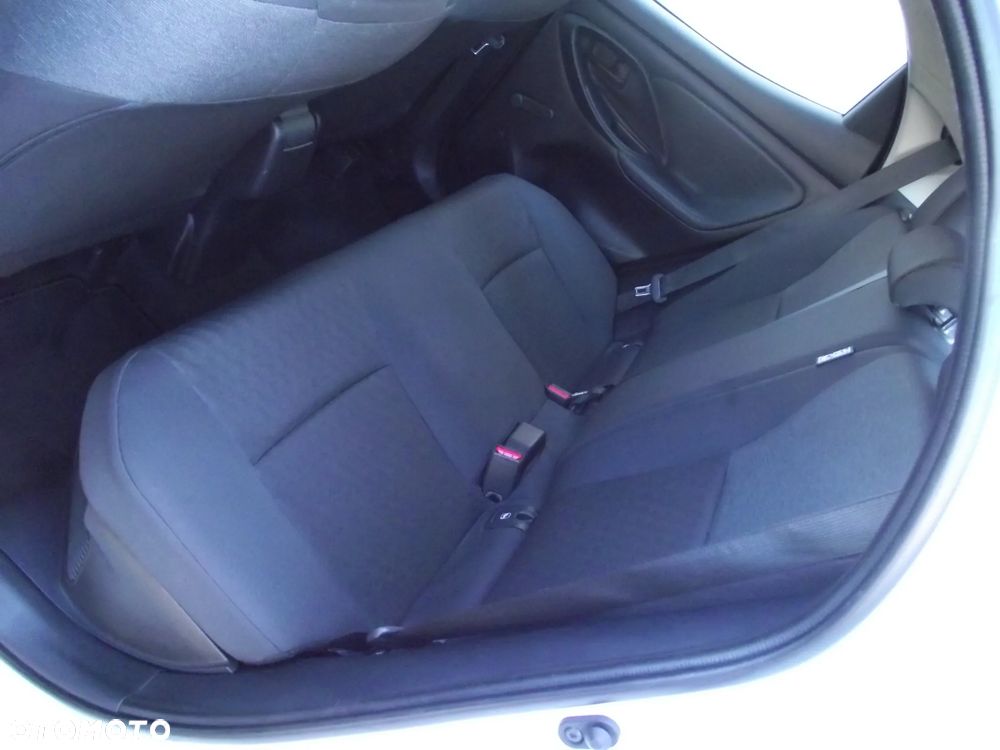 Toyota Yaris Hybrid 1.5 Comfort - 20