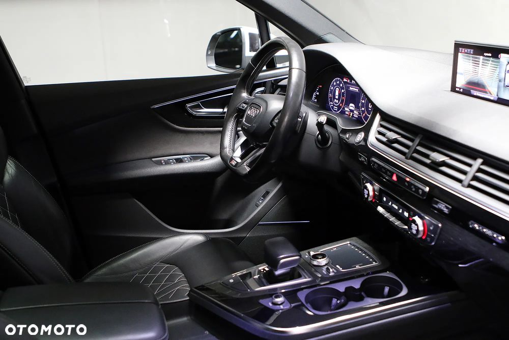 Audi Q7 - 27