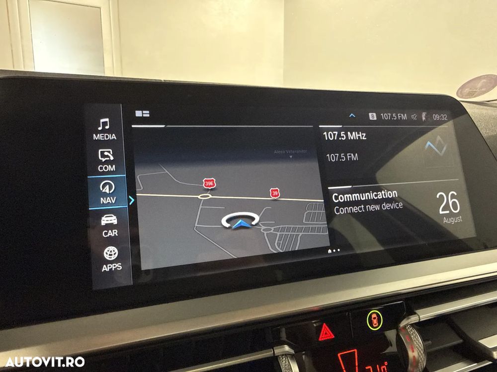 BMW Seria 3 330i Aut. Edition Luxury Line Purity - 19
