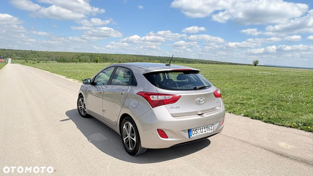 Hyundai i30 1.6 CRDI Intro Edition - 7