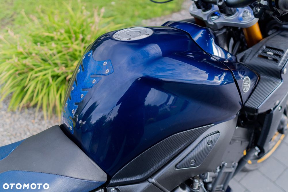 Yamaha FZ - 17