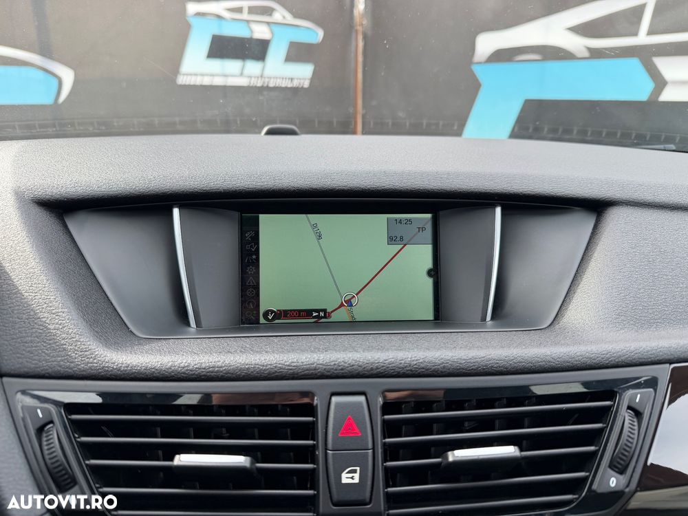 BMW X1 sDrive20d xLine - 22