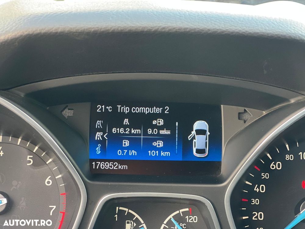 Ford Focus - 31