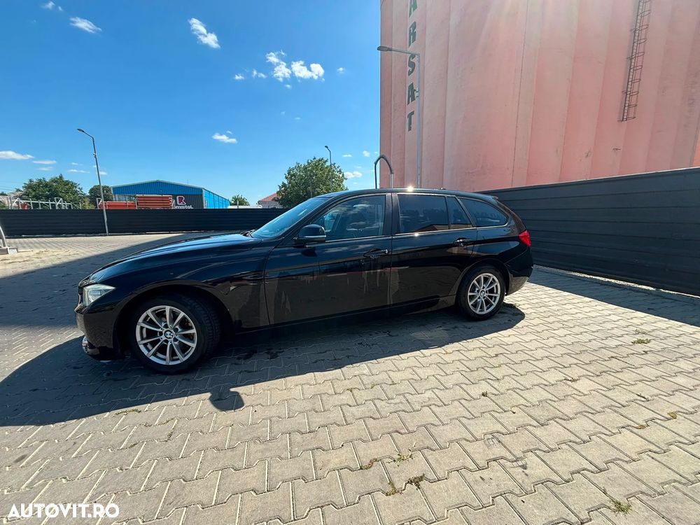 BMW Seria 3 320d Aut. - 9