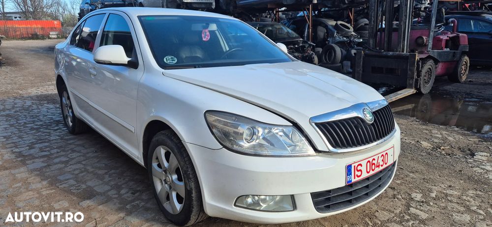 Piese de Skoda Octavia 2 facelift 2012 hatchback - 1