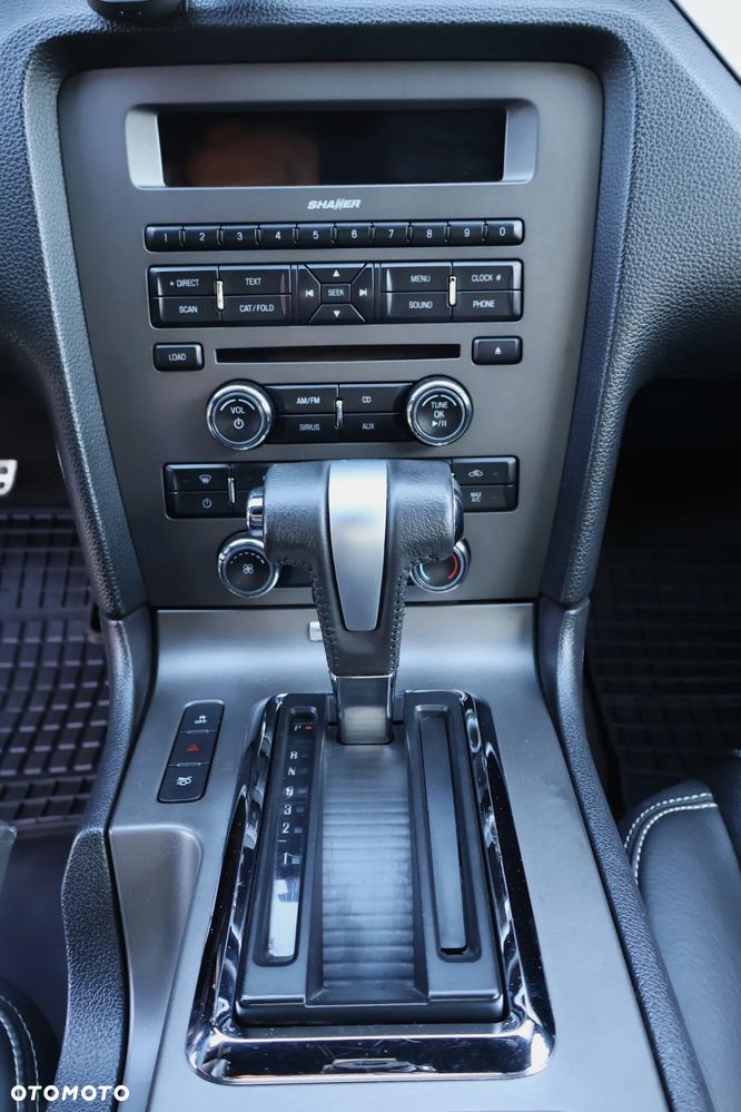 Ford Mustang 3.7 V6 Premium - 16
