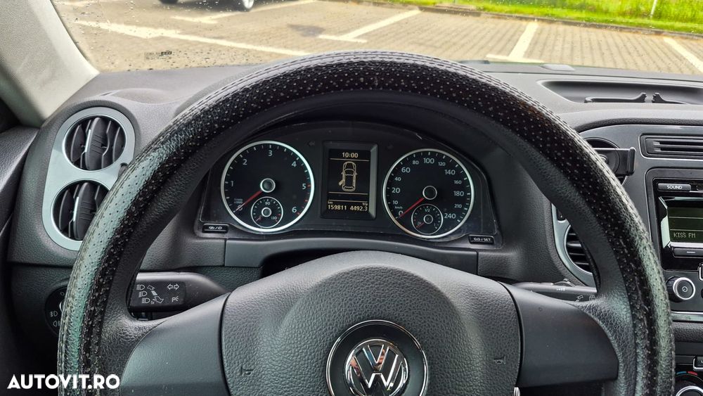 Volkswagen Tiguan 2.0 TDI 4Motion Trend & Fun - 11