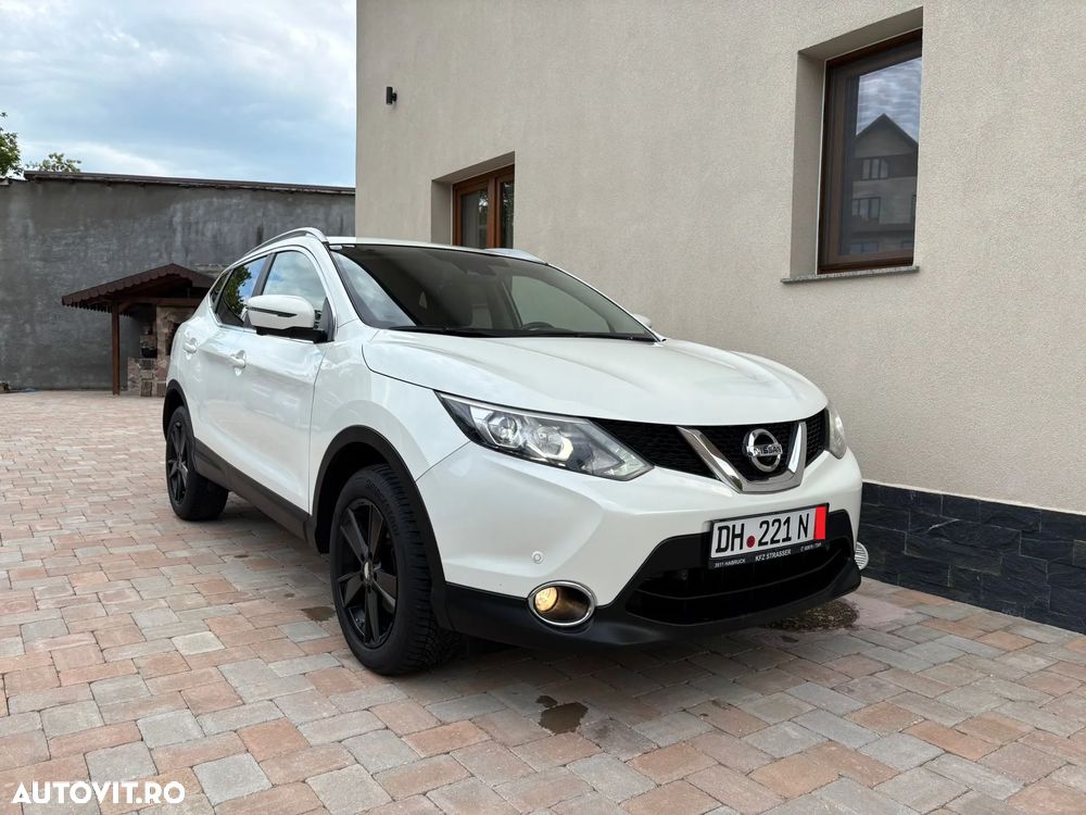 Nissan Qashqai 1.6 DCI 4 x 4 DPF tekna - 1