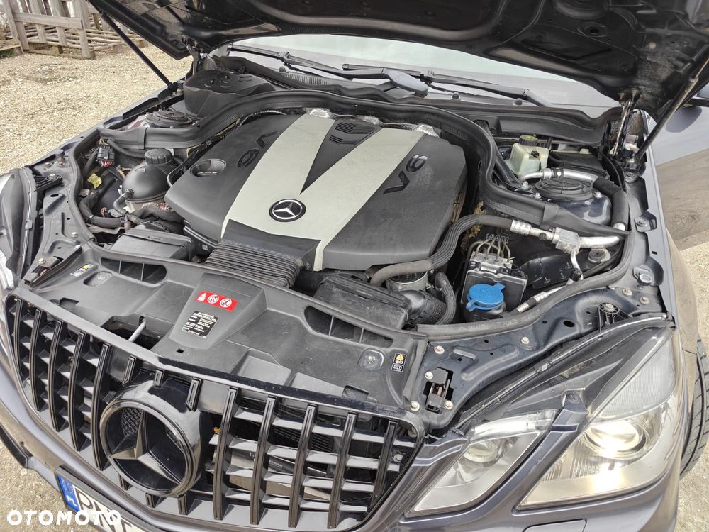 Mercedes-Benz Klasa E 350 CDI DPF BlueEFFICIENCY 7G-TRONIC Avantgarde - 5
