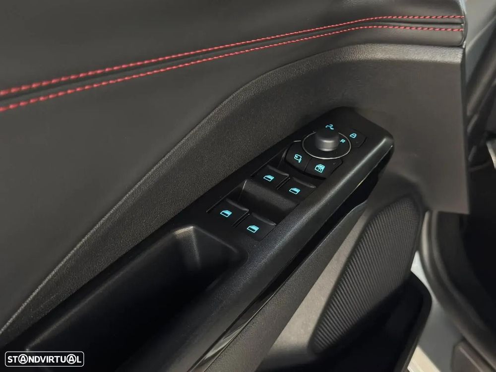 Ford Puma 1.0 EcoBoost MHEV ST-Line X — fotografia 5