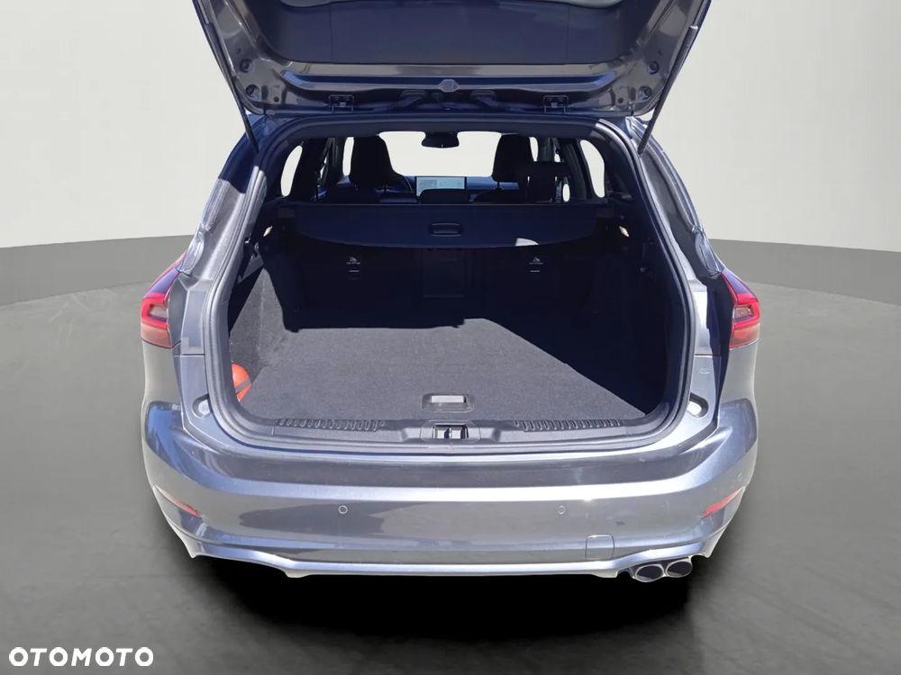 Ford Focus 1.0 EcoBoost mHEV ST-Line X - 39