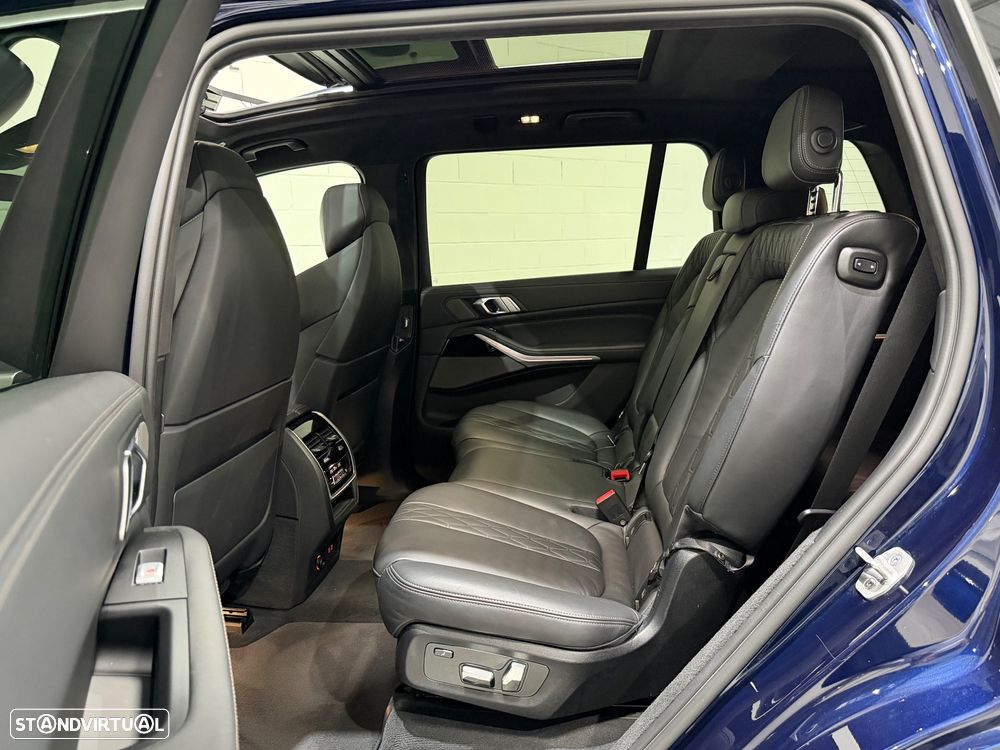 BMW X7 40 d xDrive Pack M - 7