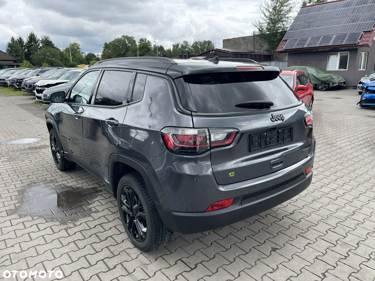 Jeep Compass 1.5 GSE T4 48V e-Hybrid Automatik Night Eagle - 4