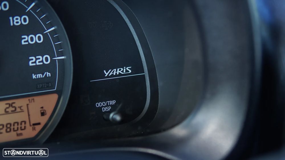 Toyota Yaris 1.0 VVT-i AC - 25