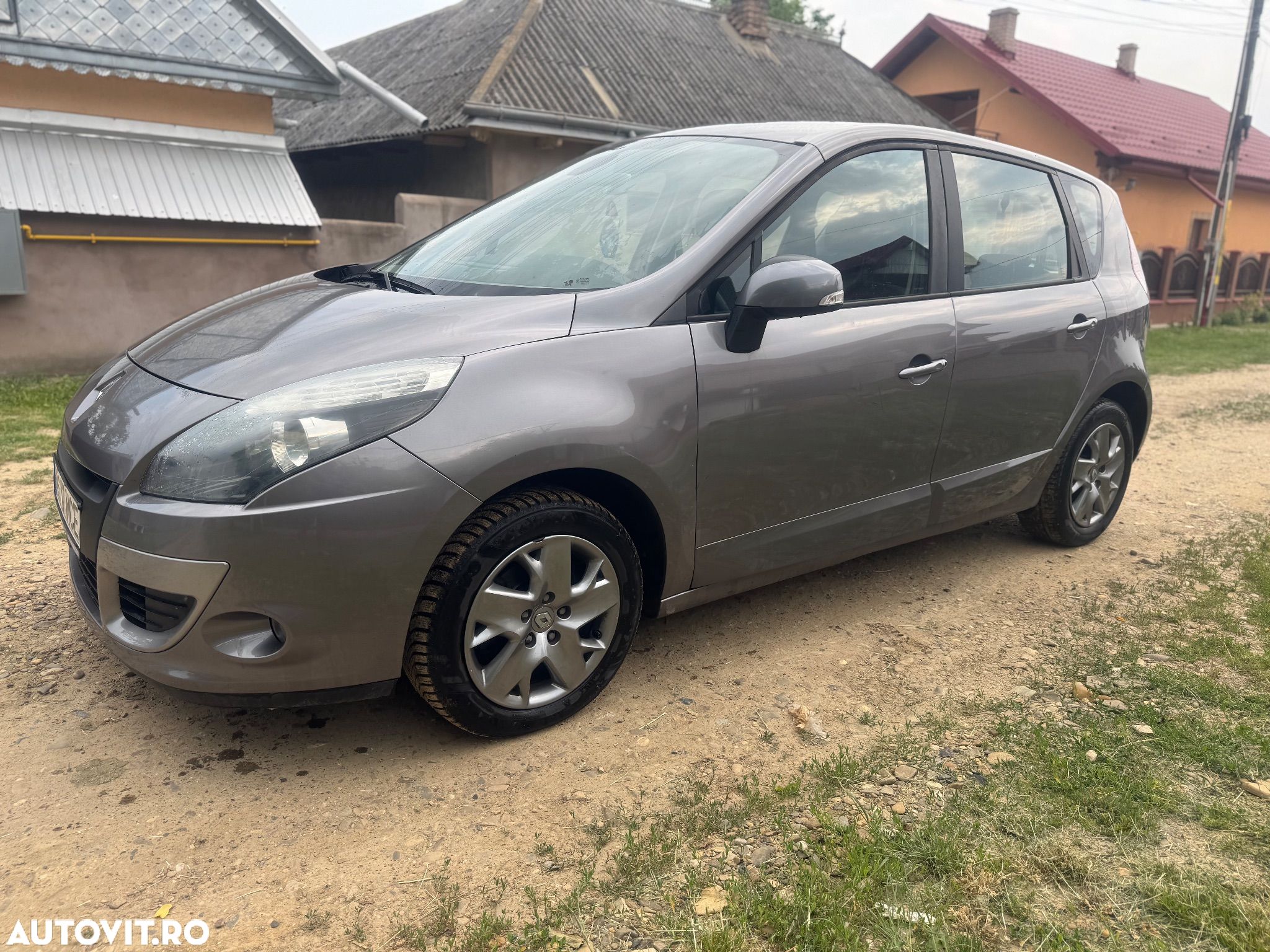 Renault Scenic 1.5dCi Expression - 1