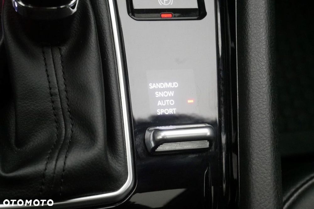 Jeep Compass - 24