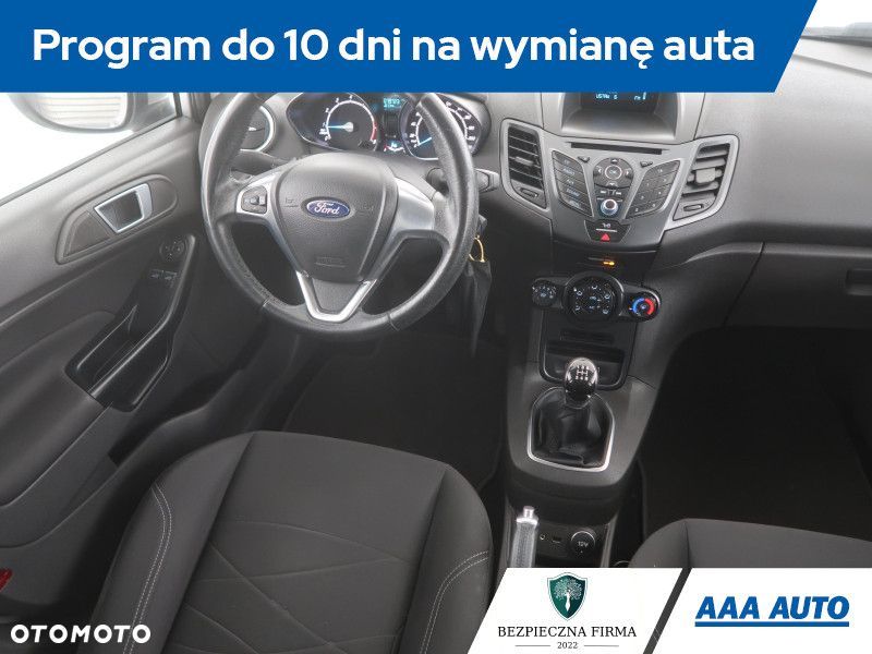 Ford Fiesta - 9